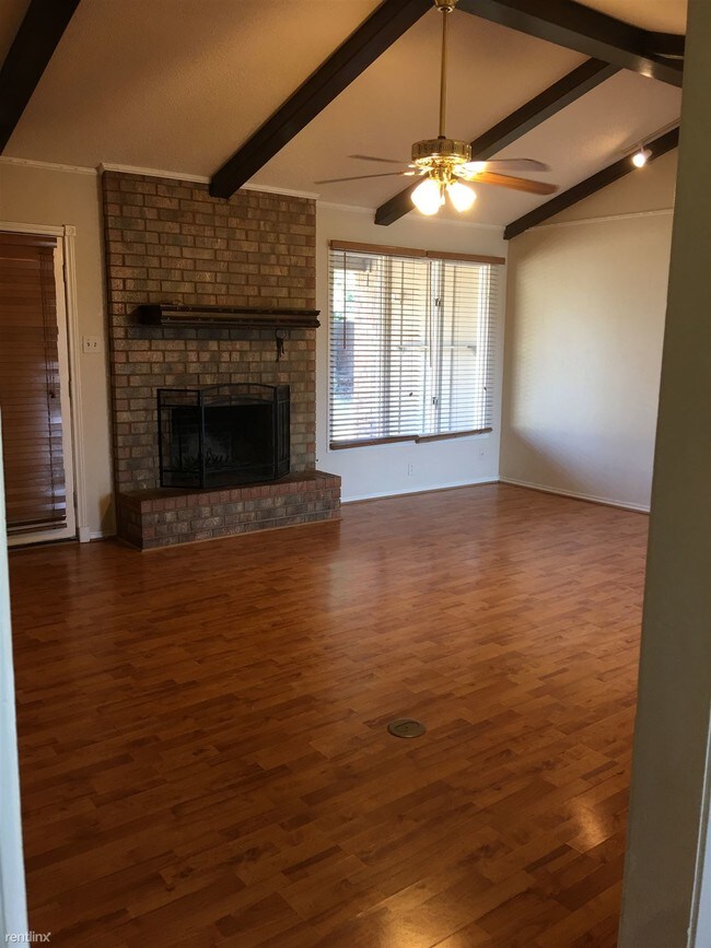 Foto del edificio - 4808 56th St