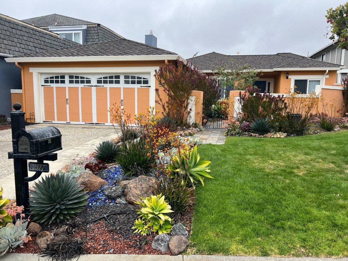 Foto principal - 2317 Winged Foot Rd