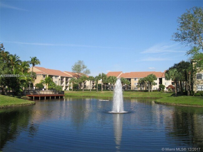 Foto del edificio - 9200 W Atlantic Blvd