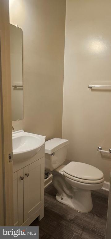 Foto del edificio - 133 Crofton Hill Ln