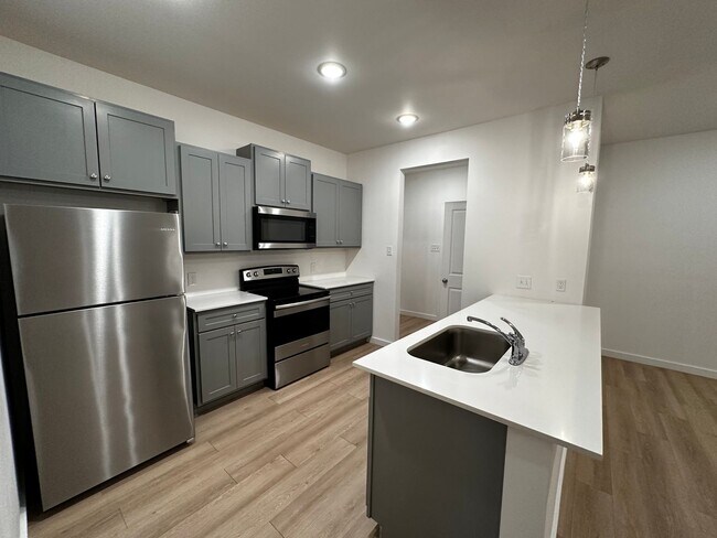 Building Photo - 5517 Itasca