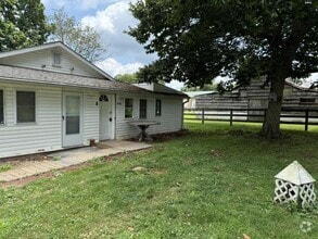 Building Photo - 277 Maloney Rd