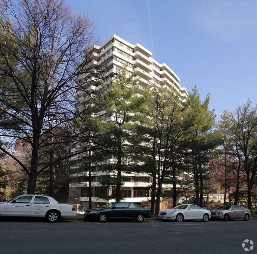 The Olympus Apartments Alexandria, VA
