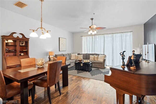 Foto del edificio - 941 Hampton Cir