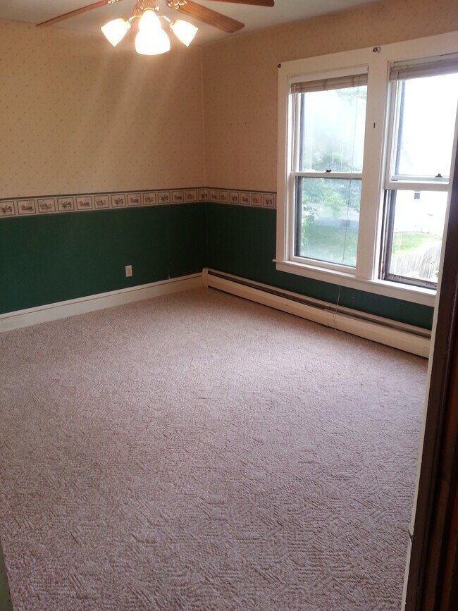 15 Winchester St Unit 2, Fairfield, ME 04937 Apartments in Fairfield