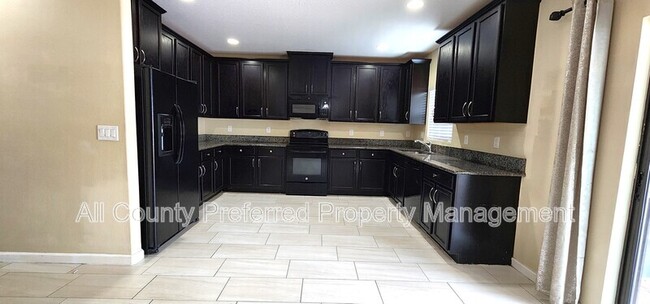 Foto del edificio - 2402 Okalani St