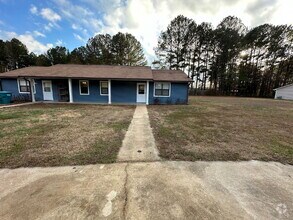 Building Photo - 105 Jay Ln