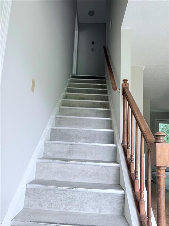 Building Photo - 2535 Selman Dr NW