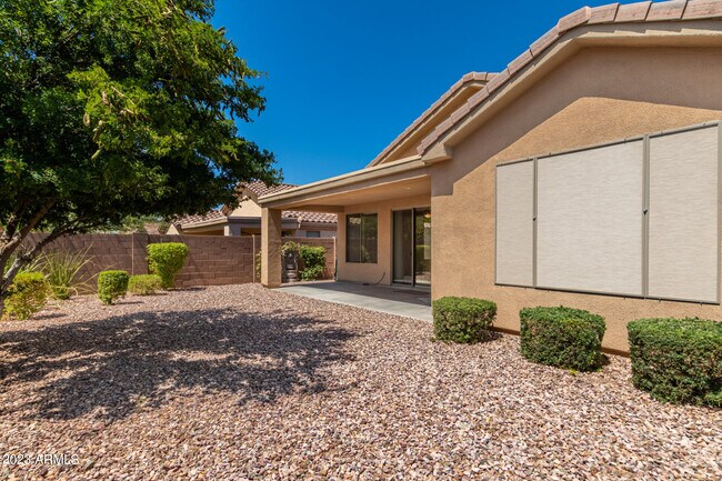 Building Photo - 41025 N Prestancia Way