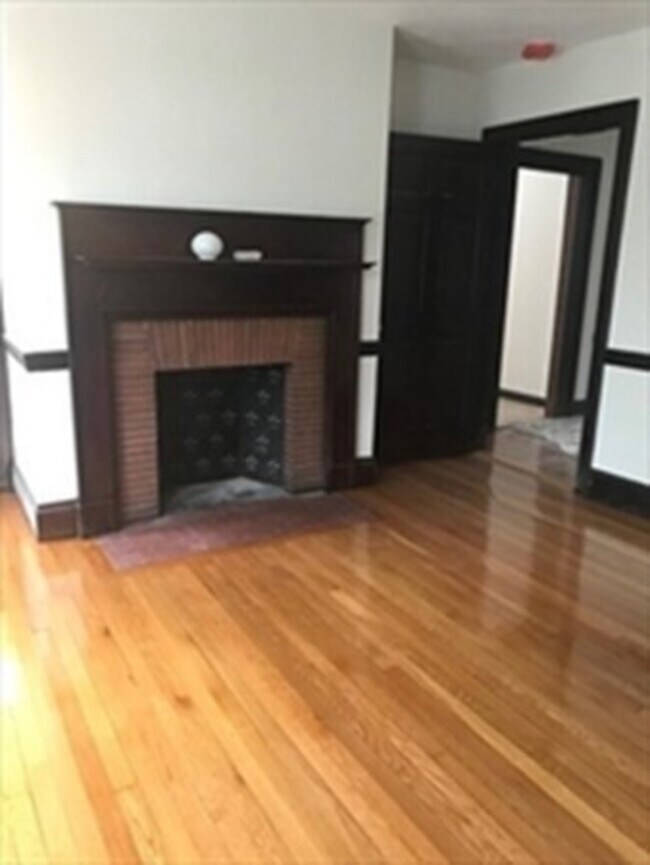 Foto del edificio - 227 Faneuil St