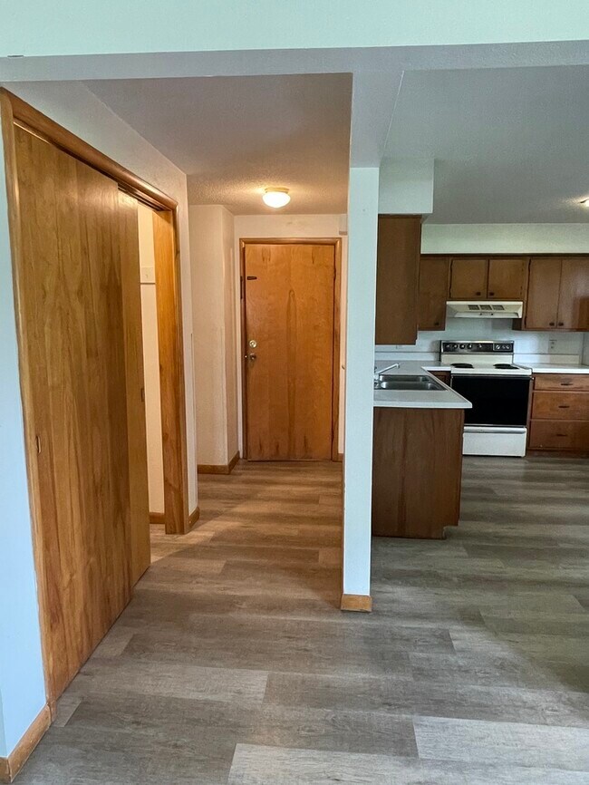 Foto del edificio - 2653 Harvey St, #8