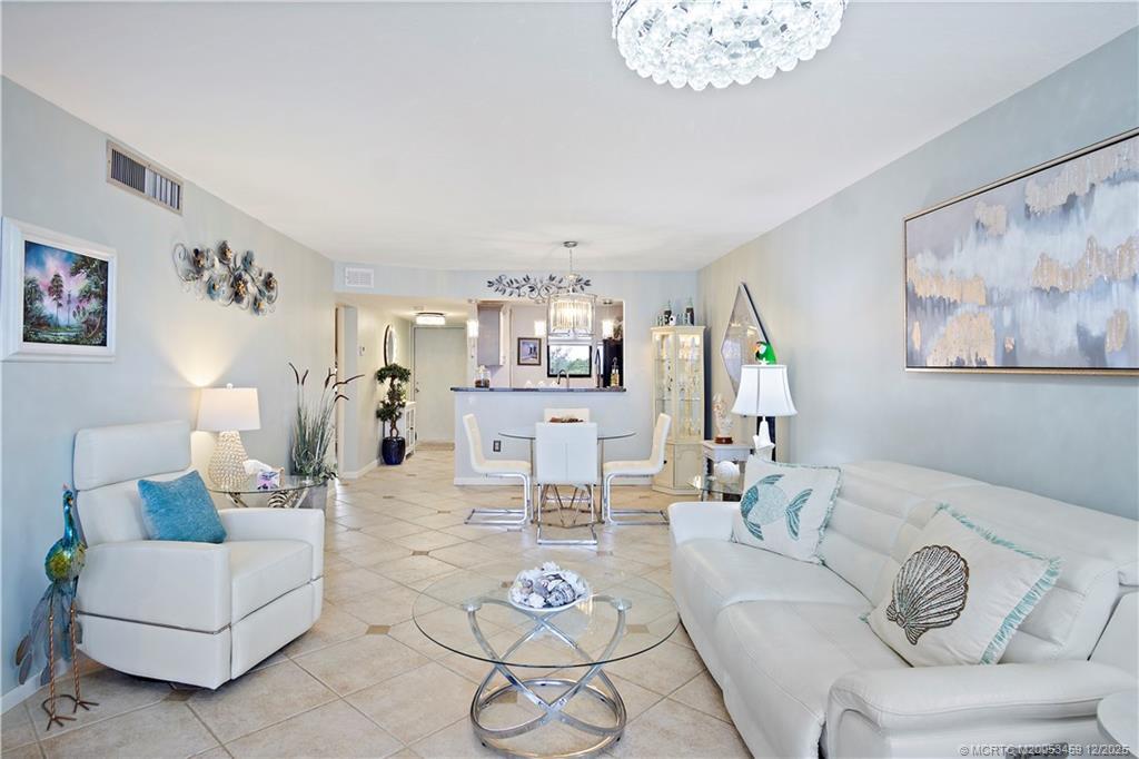 Foto del edificio - 9940 S Ocean Dr