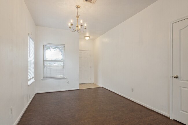 Building Photo - 7459 Tonsley Springs Dr