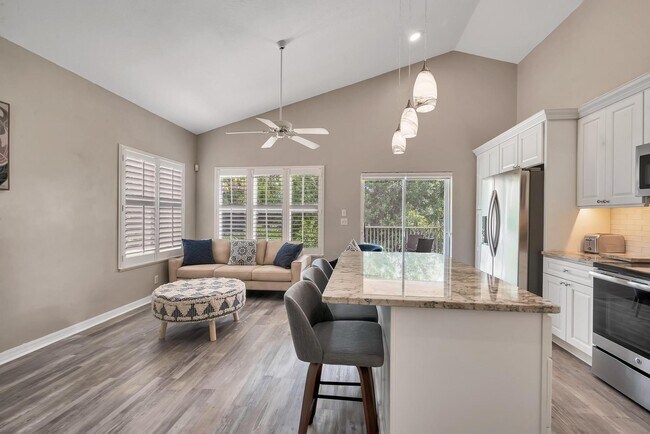 Building Photo - 9865 Perfect Dr