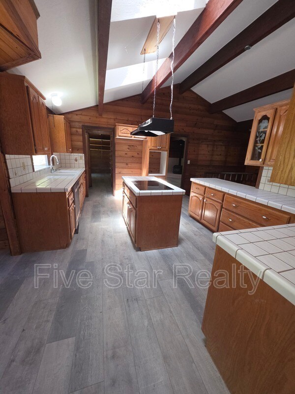 Foto del edificio - 14975 Chattering Pines Rd