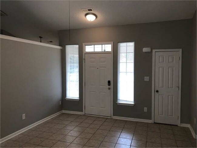 Building Photo - 6345 Goldenfield Dr