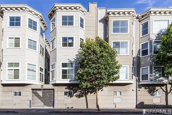 Foto del edificio - 26 Jennifer Pl