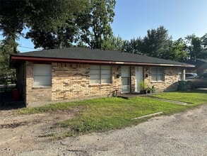 Building Photo - 2922 Randolph Rd