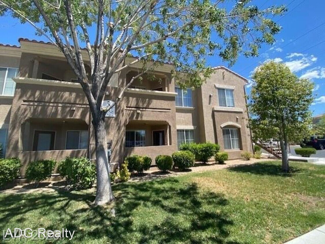 10245 S Maryland Pkwy, Las Vegas, NV 89183 House for Rent in Las