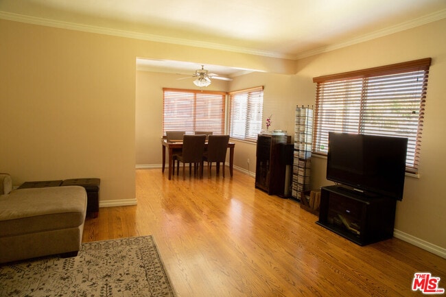 Foto del edificio - 5258 Thornburn St