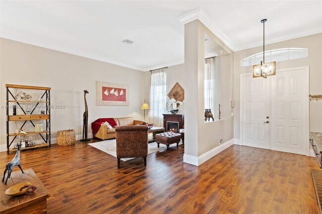Foto del edificio - 1533 Cardinal Way