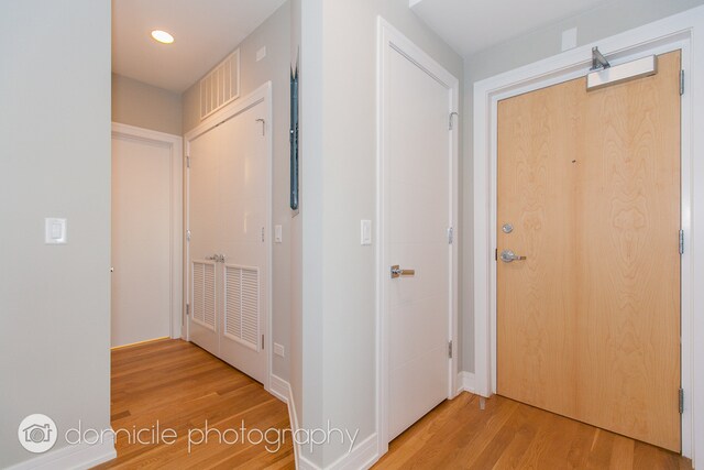 Building Photo - 1317 N Larrabee St