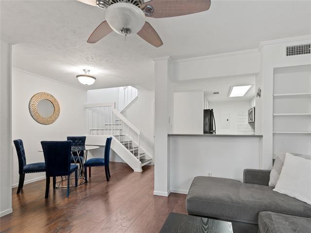 Foto del edificio - 5757 Martel Ave
