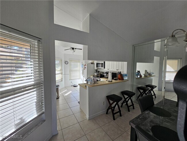 Foto del edificio - 20954 Country Barn Dr