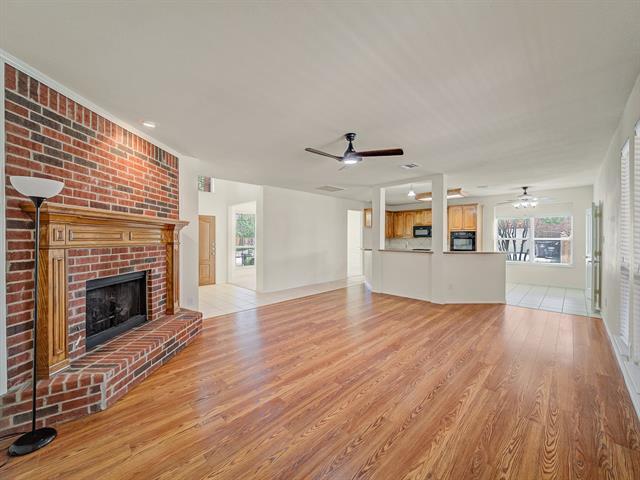 Building Photo - 348 Kansas Trail