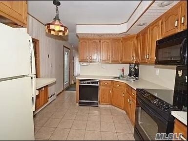 Foto del edificio - 6 Peony Rd