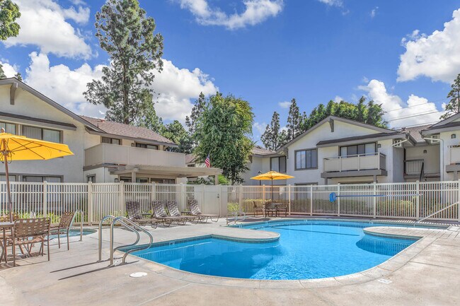 Foto del edificio - Park City Apartment Homes