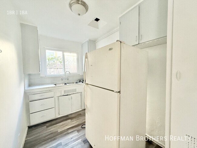 Foto del edificio - 1520 Meadowbrook Ave