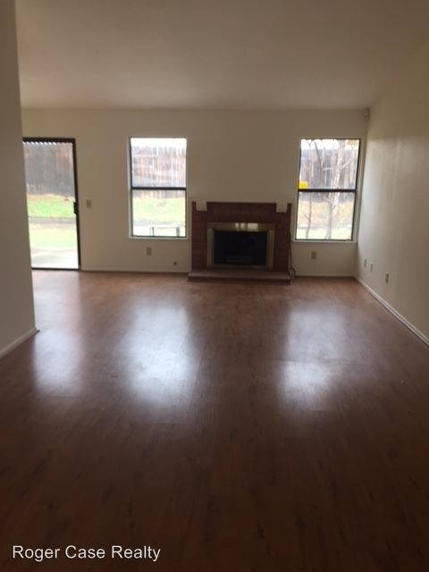 Foto del edificio - 6893 Penguin St