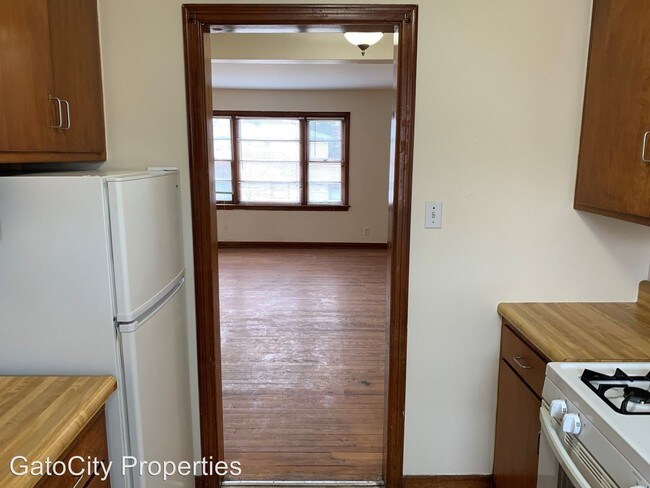 Foto del edificio - 2672 N 75th St