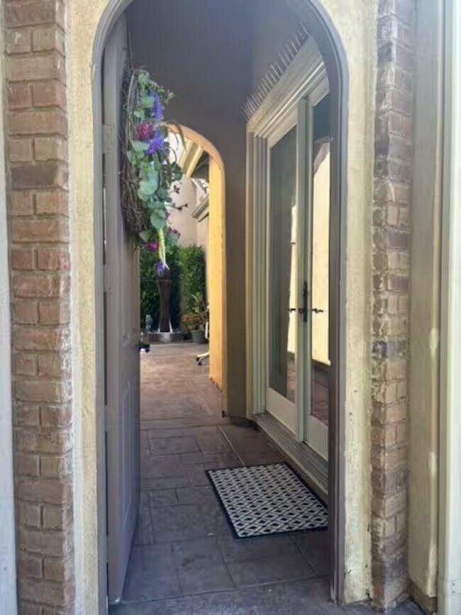 Entrada - 2891 Morning Creek Rd