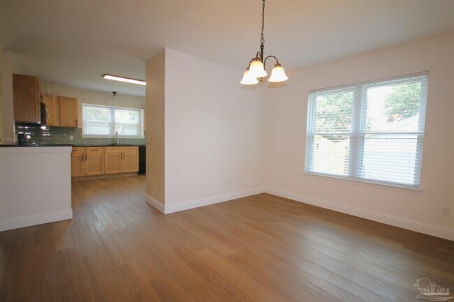 Foto del edificio - 4631 Northpointe Cir