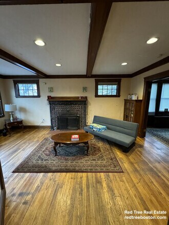 Foto del edificio - 14 Lake St