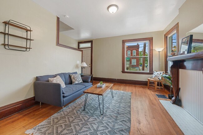 Foto del edificio - 261 - 265 E Northwood Ave