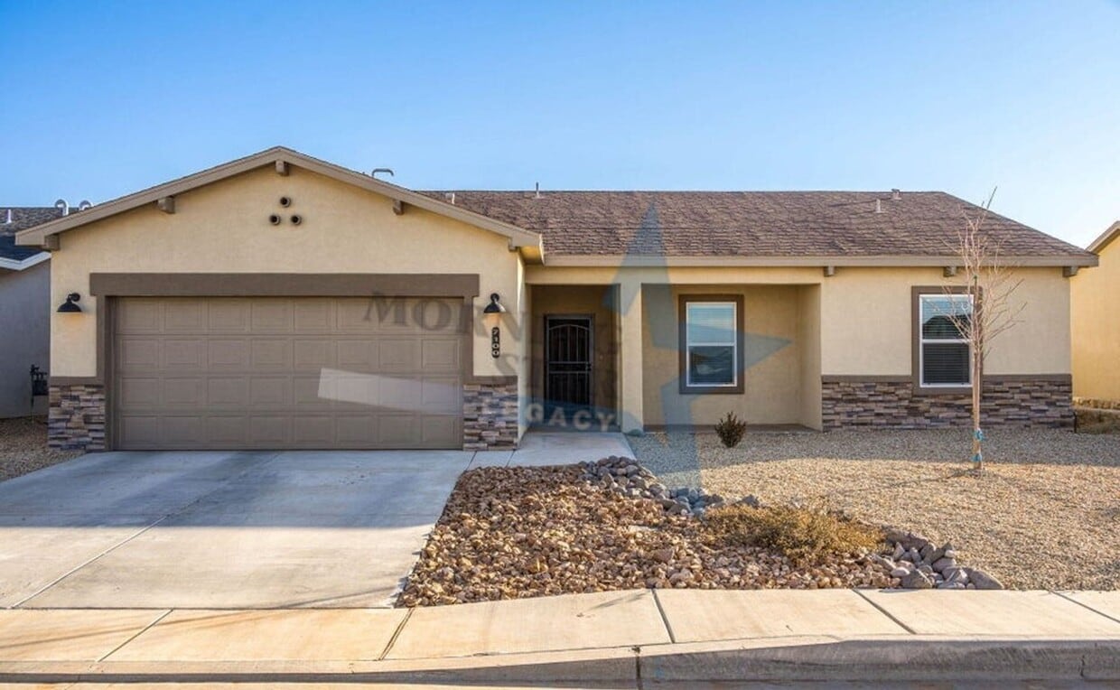 Primary Photo - Nearly New Home! Near Nasa/White Sands- ba...