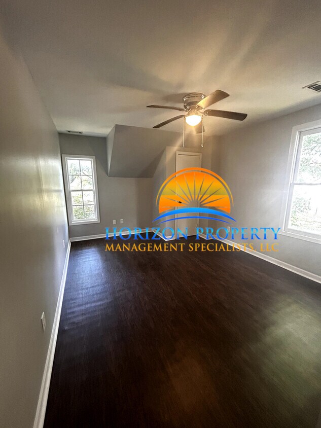 Foto principal - 3614 Alpine St SW
