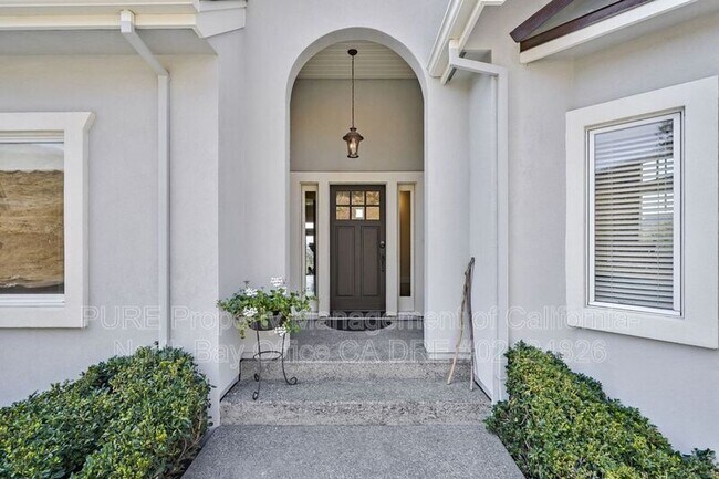 Foto del edificio - 1455 Oak Springs Ln