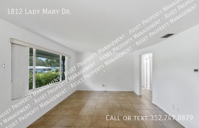 Building Photo - 1812 Lady Mary Dr