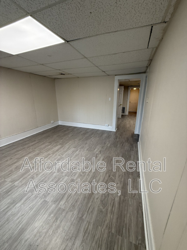 Foto principal - 2338 W Becher St