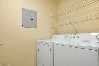 Building Photo - 7173 S Durango Dr