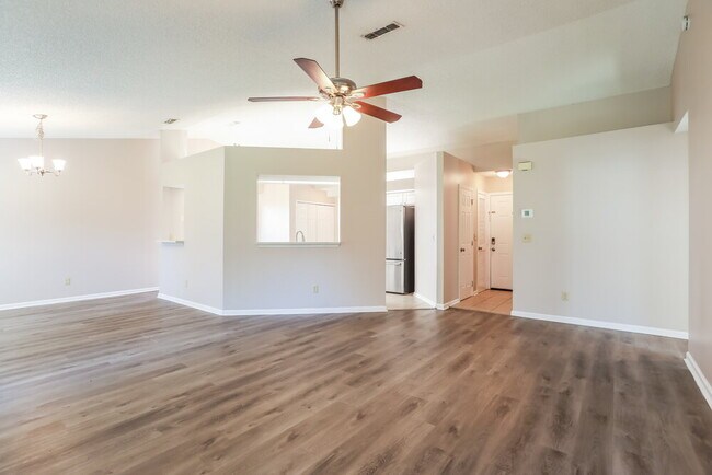 Building Photo - 3038 Marbon Estates Ln S