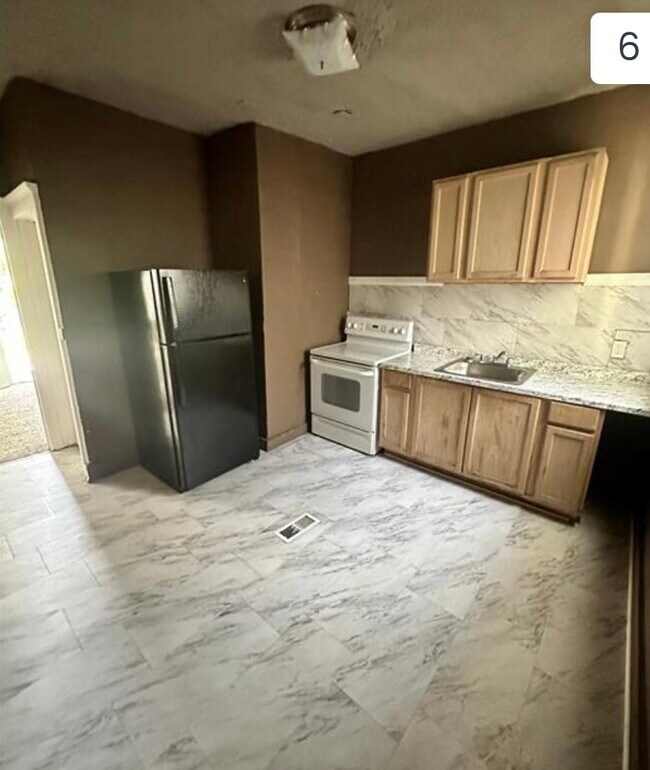 Foto del edificio - 8331 Medbury St