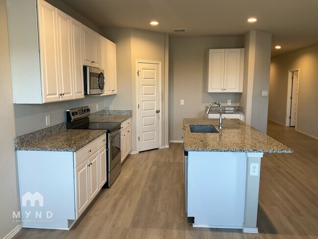 Foto del edificio - 712 Rdg Vw Dr