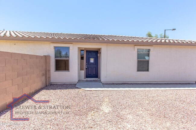 Building Photo - 5461 S Dove Hill