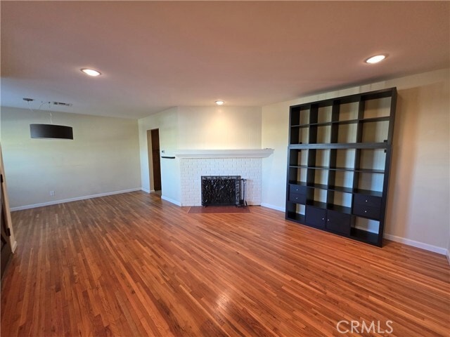 Foto del edificio - 7457 Wish