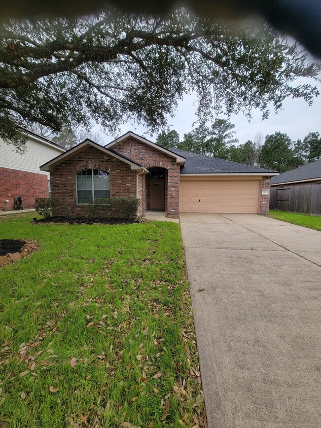 Primary Photo - 30311 Saw Oaks Dr